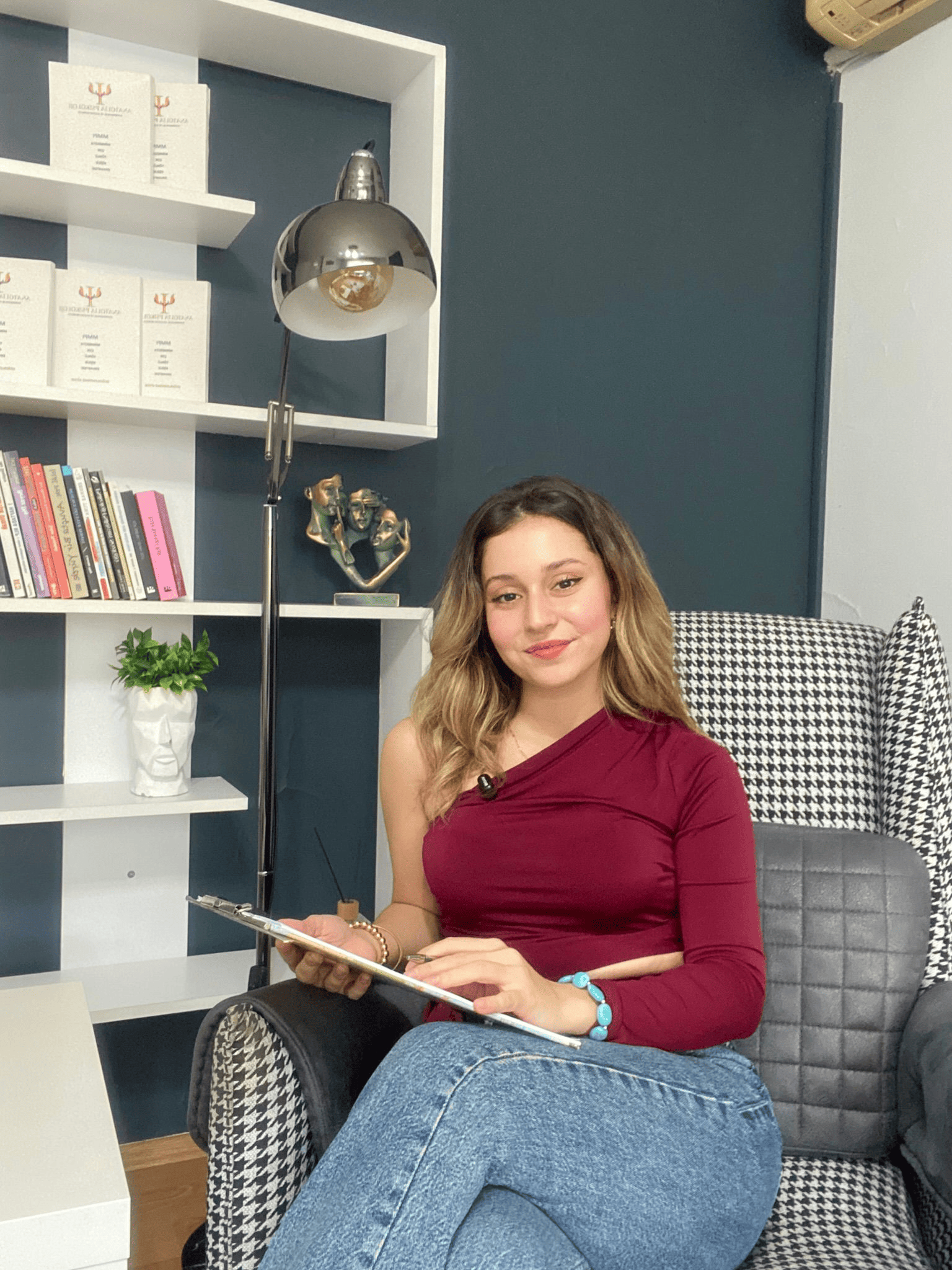 Psychological consultant